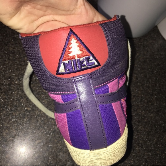 Nike Women's Blazer Mid Premium Pink Fire Dragon - Picture 8 of 9